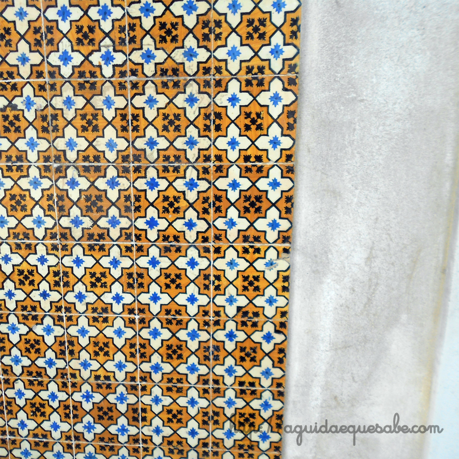 abrantes castelo santarém centro de portugal mação interior azulejo português vintage